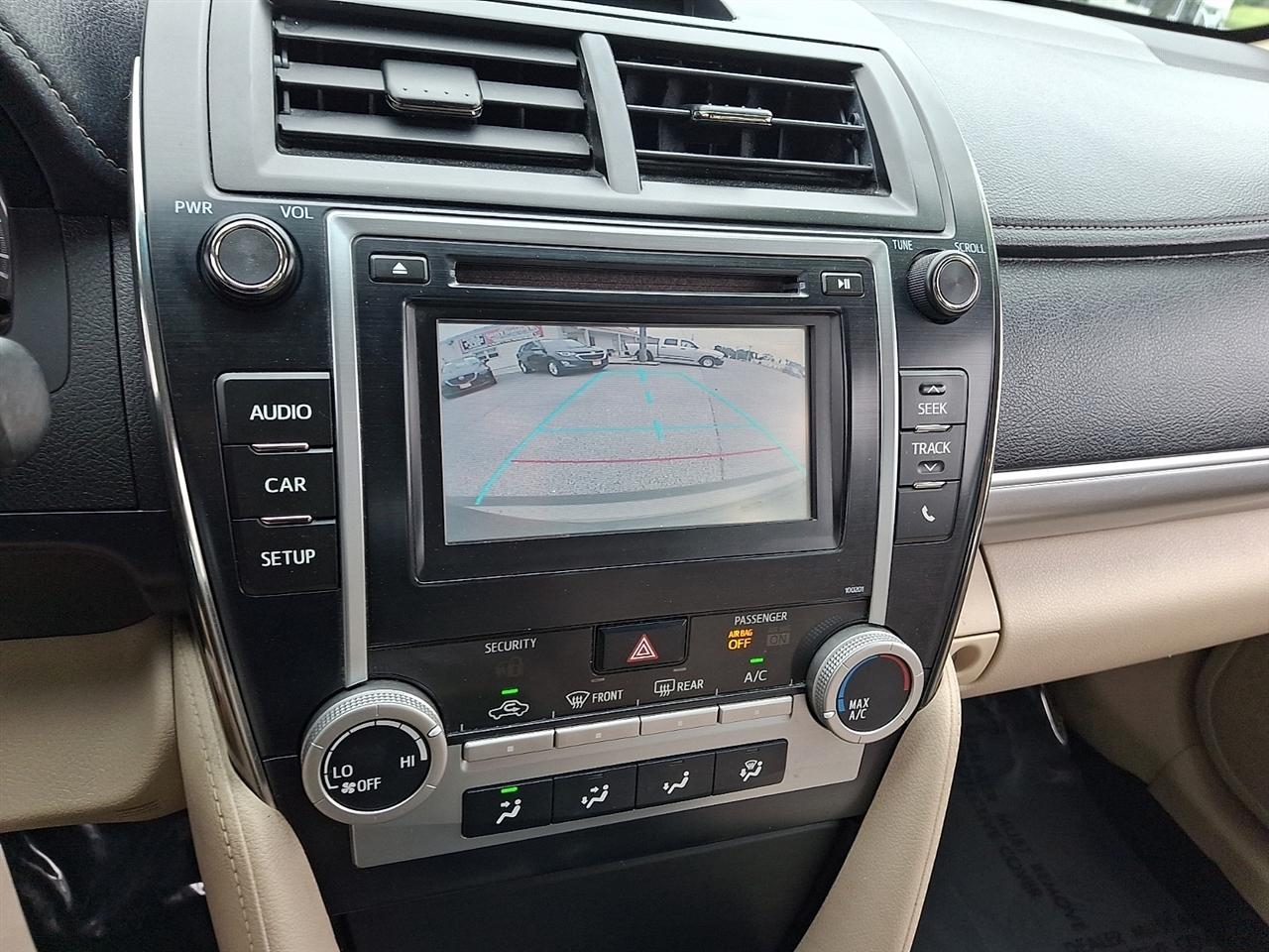 Toyota Camry LE 2014