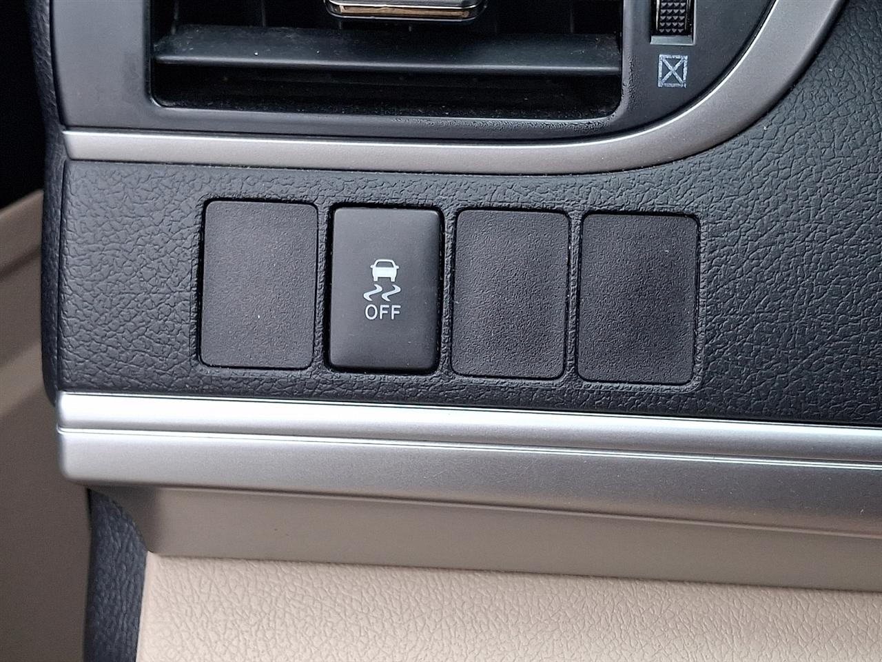 Toyota Camry LE 2014