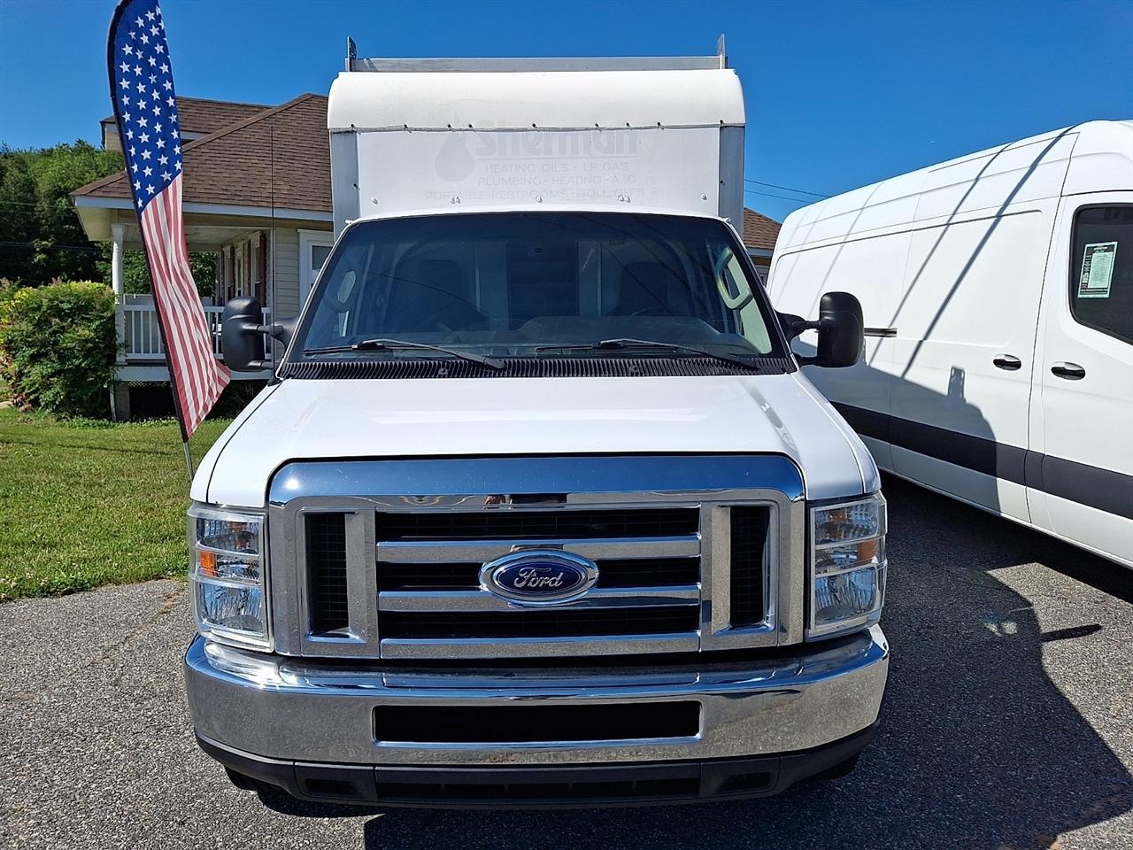 Ford E350  2016