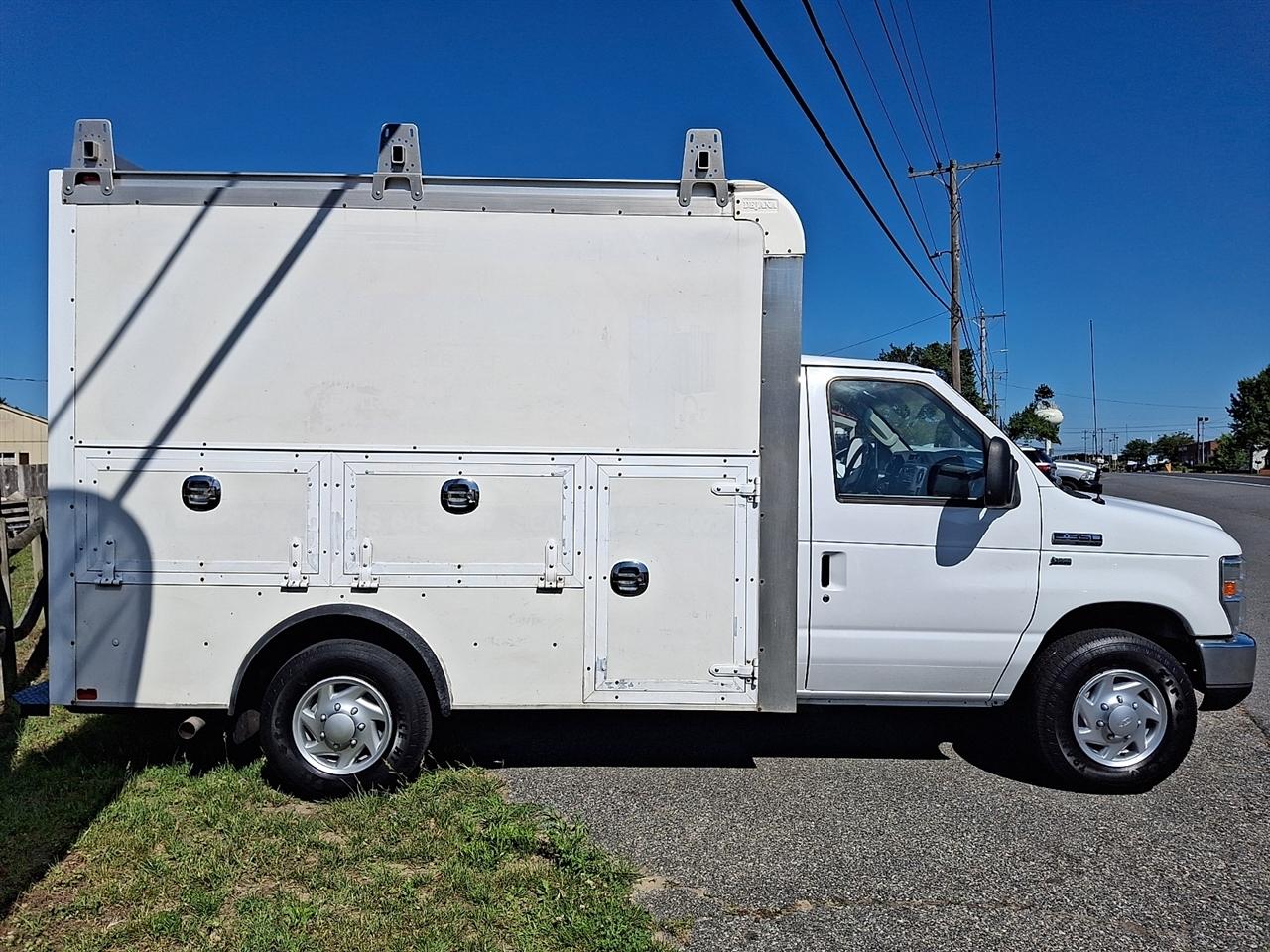 Ford E350  2016