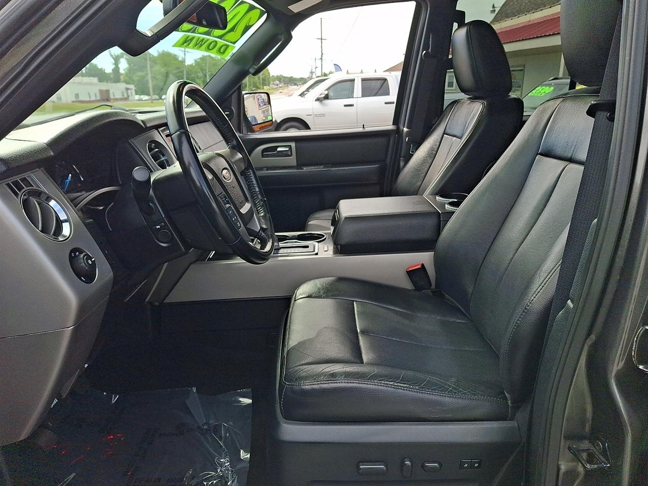 Ford Expedition Limited 4WD 2016