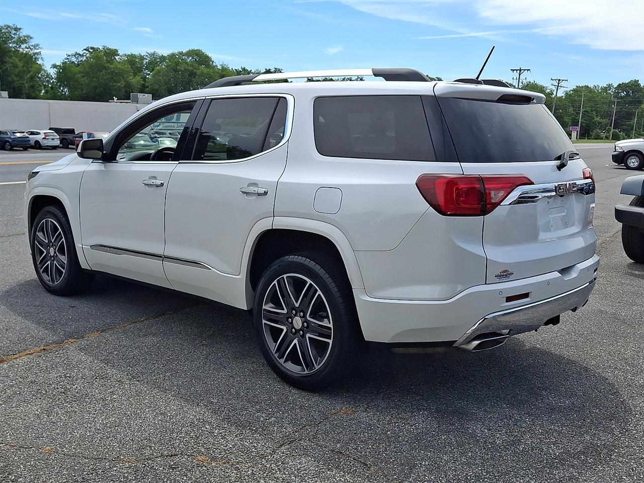 GMC Acadia  2019
