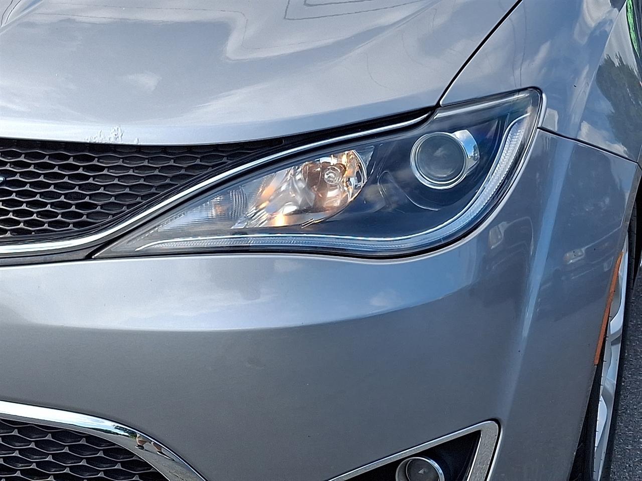 Chrysler Pacifica Touring-L Plus 2018