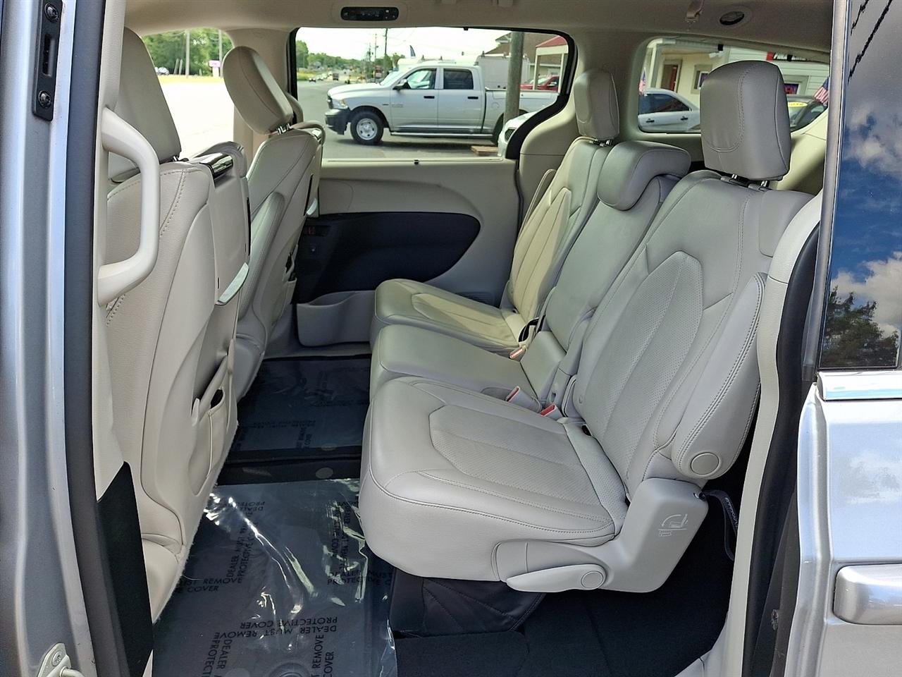 Chrysler Pacifica Touring-L Plus 2018