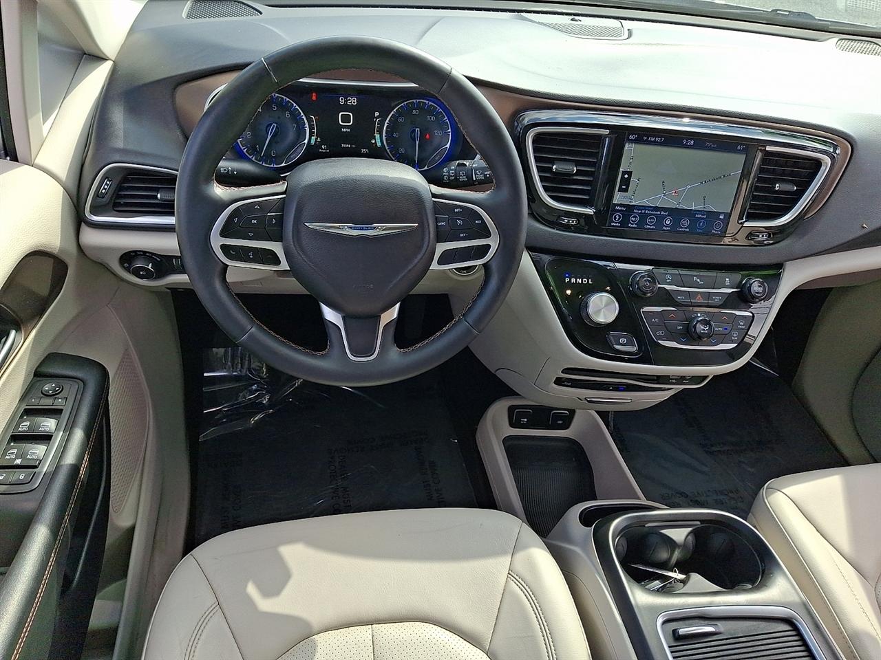 Chrysler Pacifica Touring-L Plus 2018