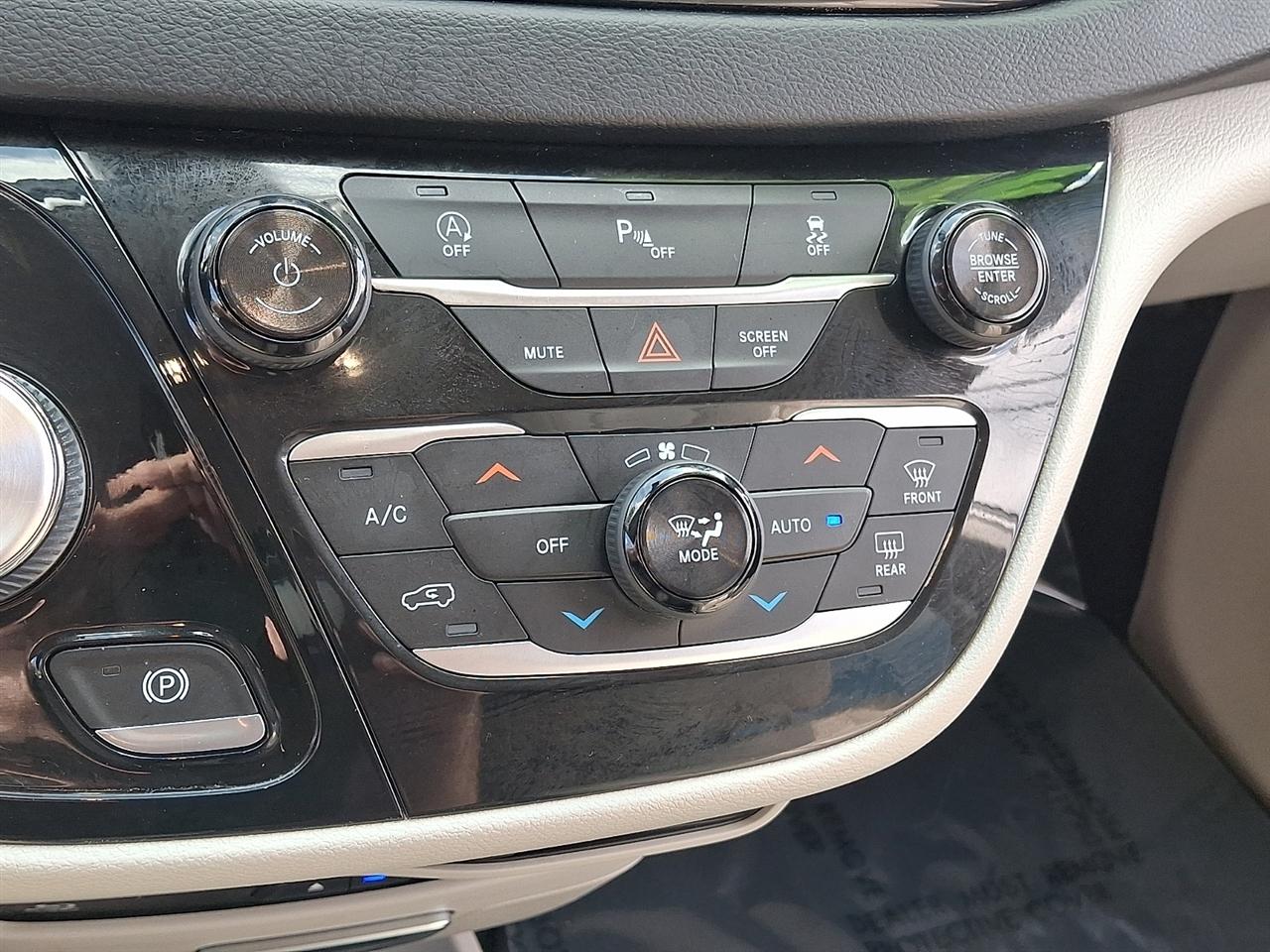 Chrysler Pacifica Touring-L Plus 2018