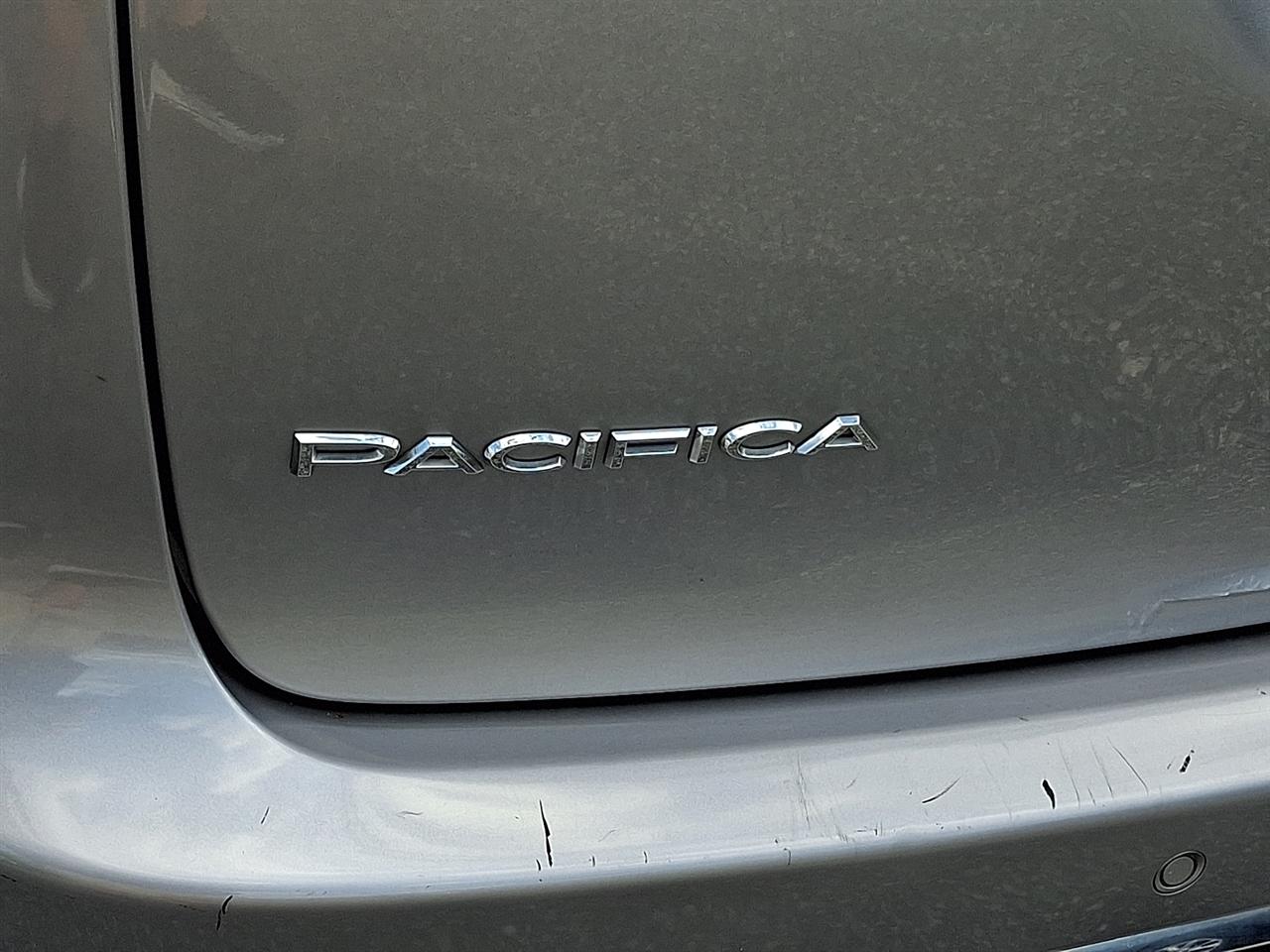 Chrysler Pacifica Touring-L Plus 2018