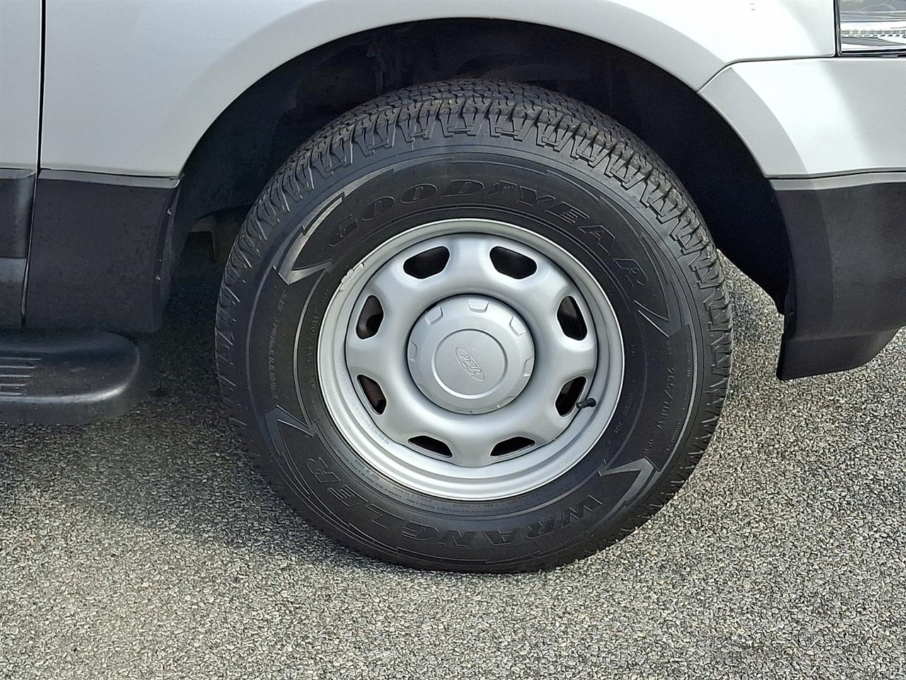 Ford Expedition XL 4WD 2014