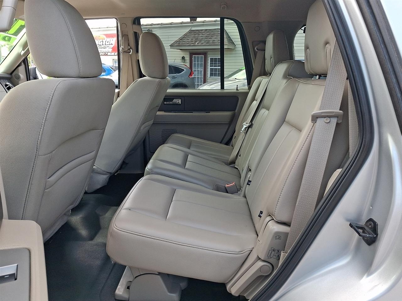 Ford Expedition XL 4WD 2014