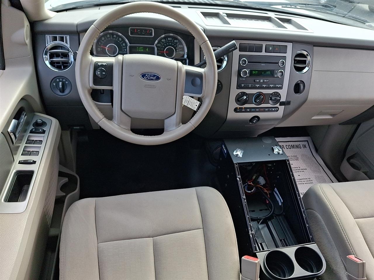 Ford Expedition XL 4WD 2014