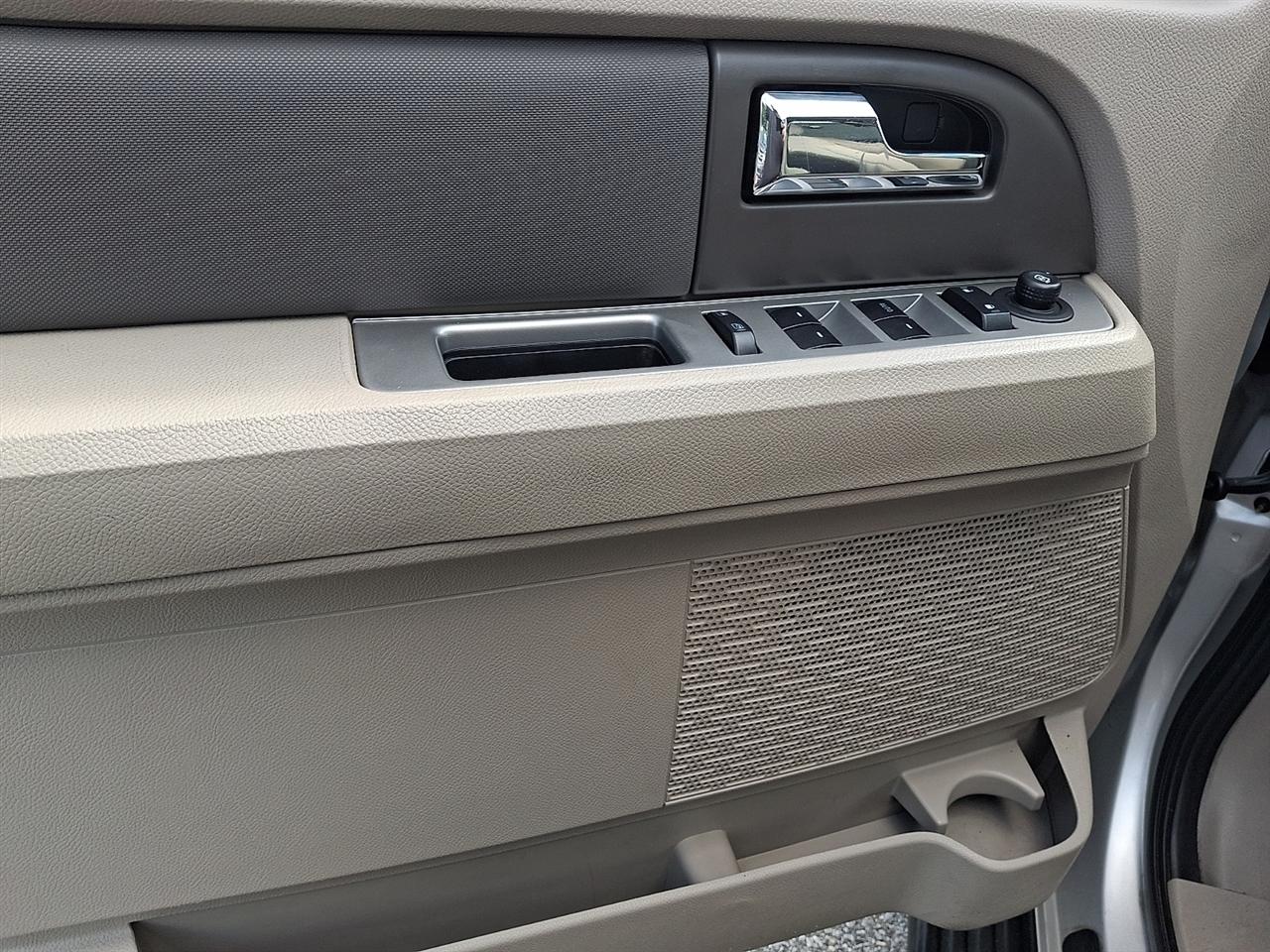 Ford Expedition XL 4WD 2014