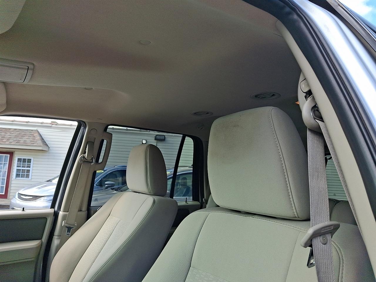 Ford Expedition XL 4WD 2014