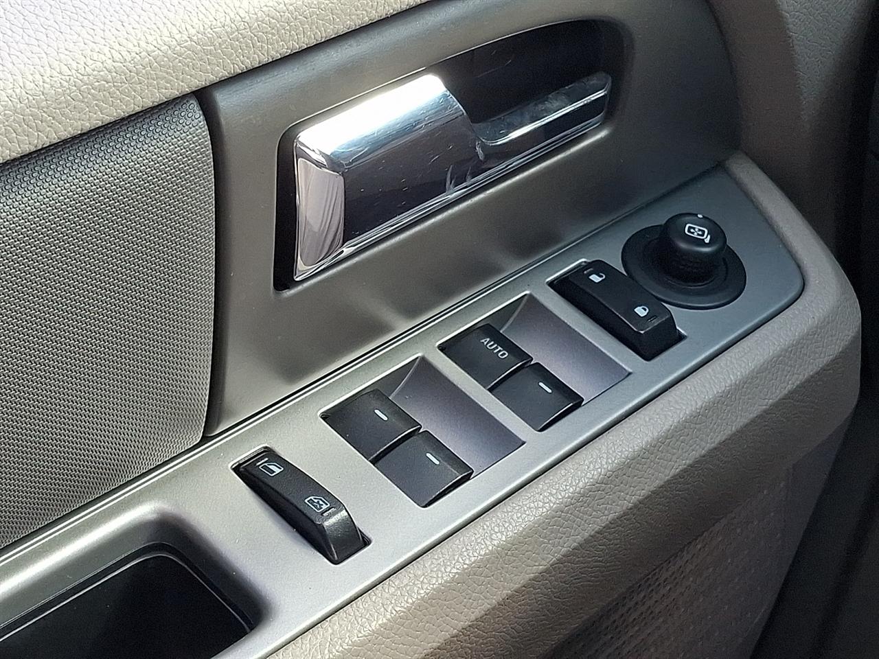 Ford Expedition XL 4WD 2014