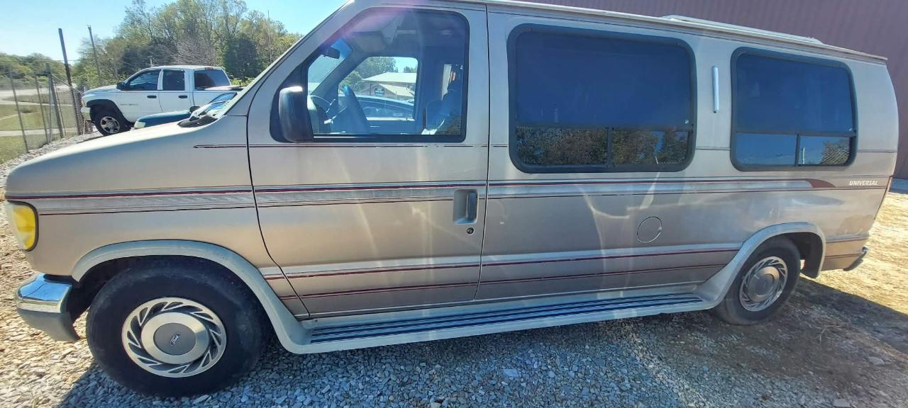 Ford Econoline E150 1992