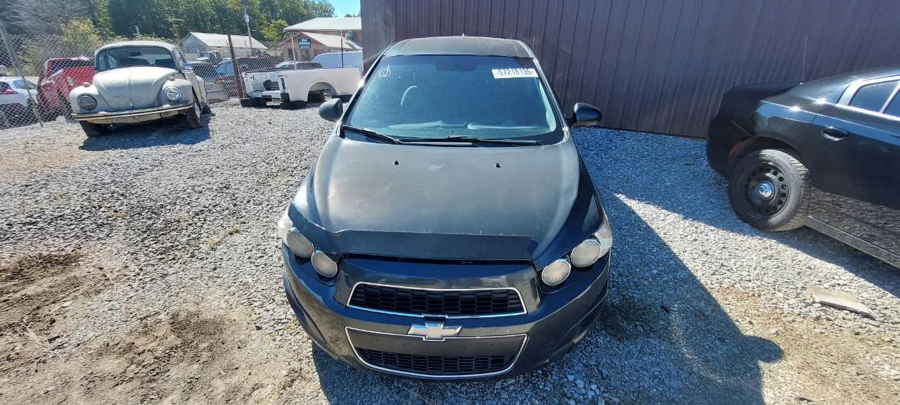 Chevrolet Sonic LS Auto 5-Door 2014