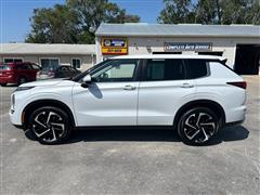 2023 Mitsubishi Outlander 