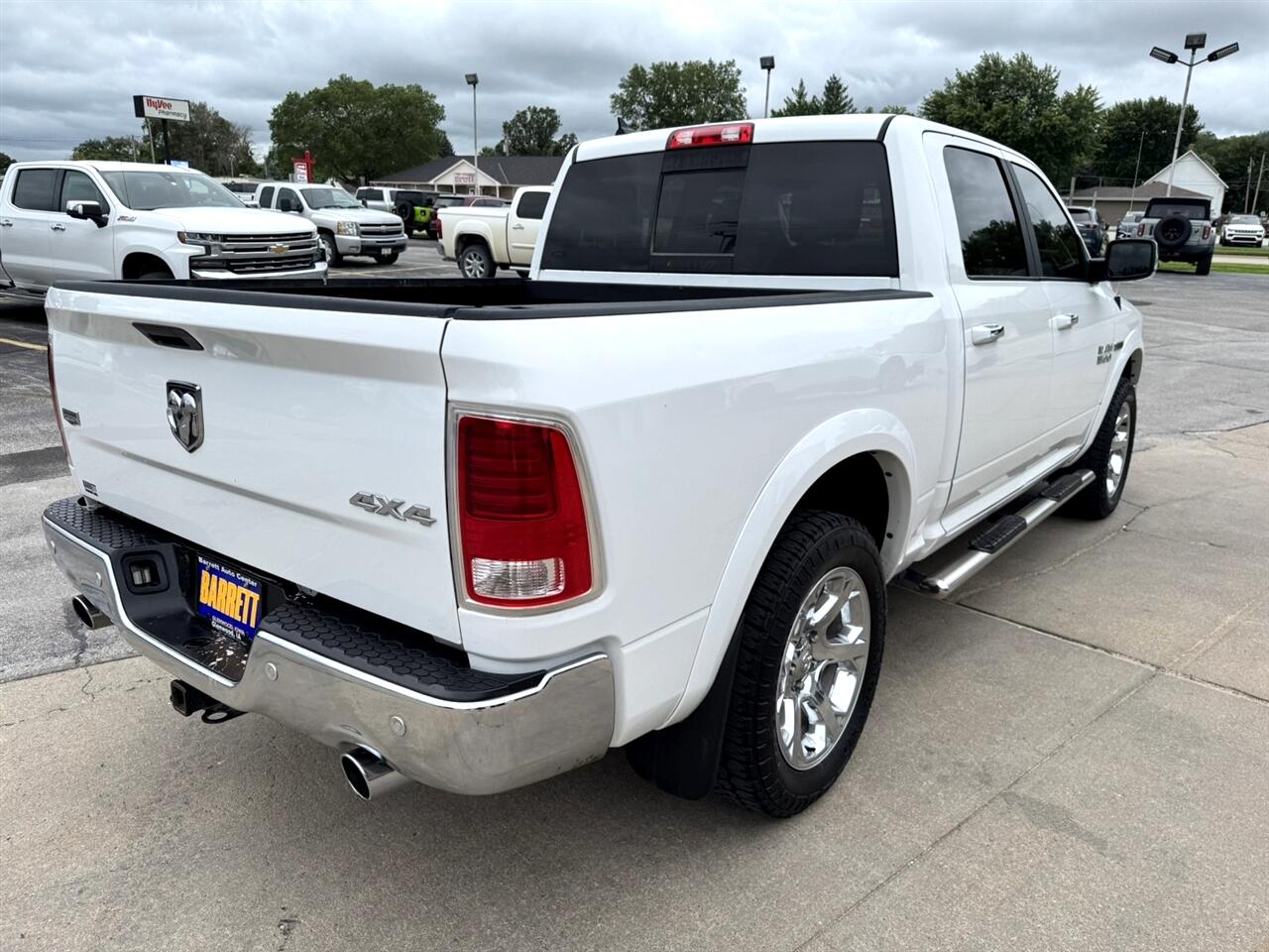 RAM 1500 Laramie Crew Cab SWB 4WD 2018 RAM 1500 Laramie Crew Cab SWB 4WD 2018