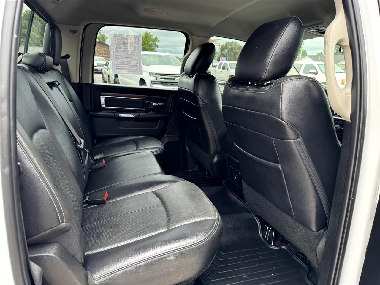 RAM 1500 Laramie Crew Cab SWB 4WD 2018 RAM 1500 Laramie Crew Cab SWB 4WD 2018