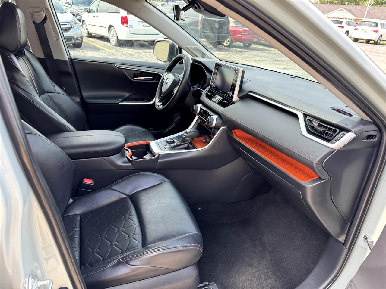 Toyota RAV4 Adventure AWD 2019 Toyota RAV4 Adventure AWD 2019