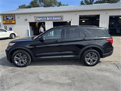 2022 Ford Explorer  2022 Ford Explorer