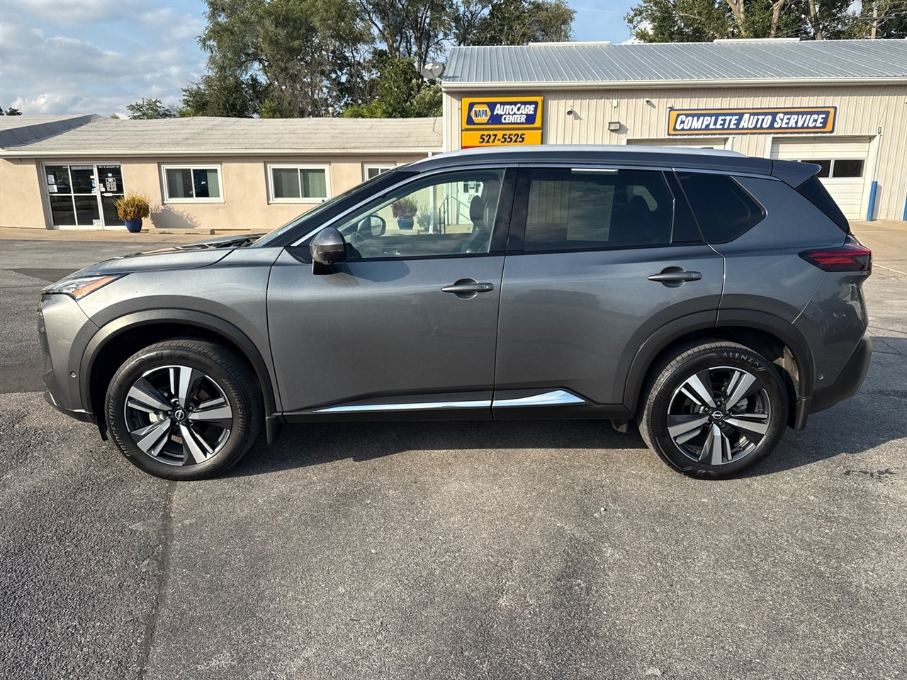 Nissan Rogue SL AWD 2023 Nissan Rogue SL AWD 2023