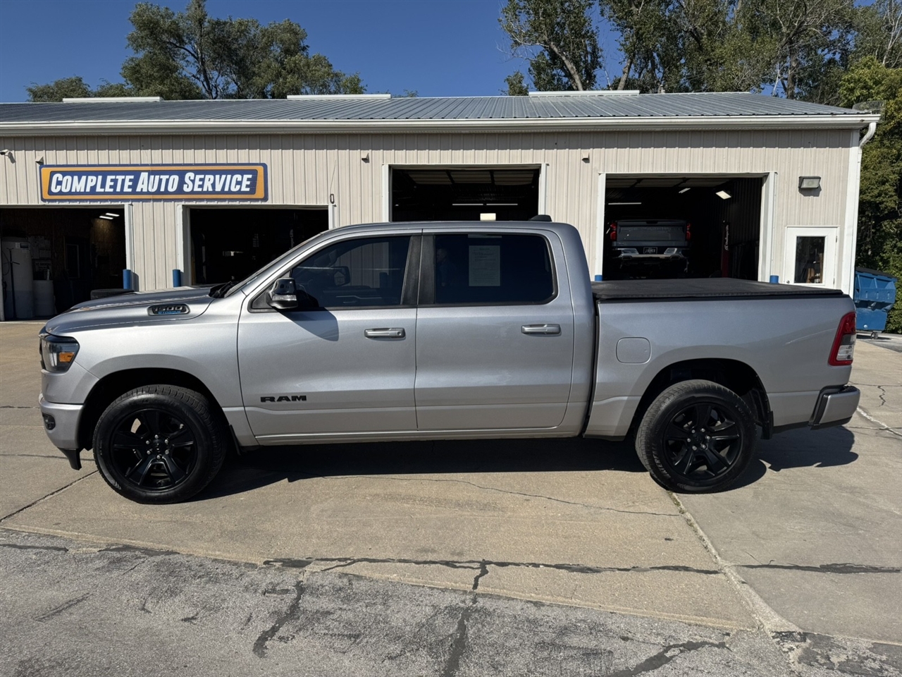 RAM 1500 Big Horn Crew Cab SWB 4WD 2022 RAM 1500 Big Horn Crew Cab SWB 4WD 2022