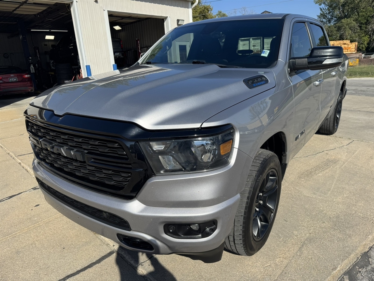 RAM 1500 Big Horn Crew Cab SWB 4WD 2022 RAM 1500 Big Horn Crew Cab SWB 4WD 2022