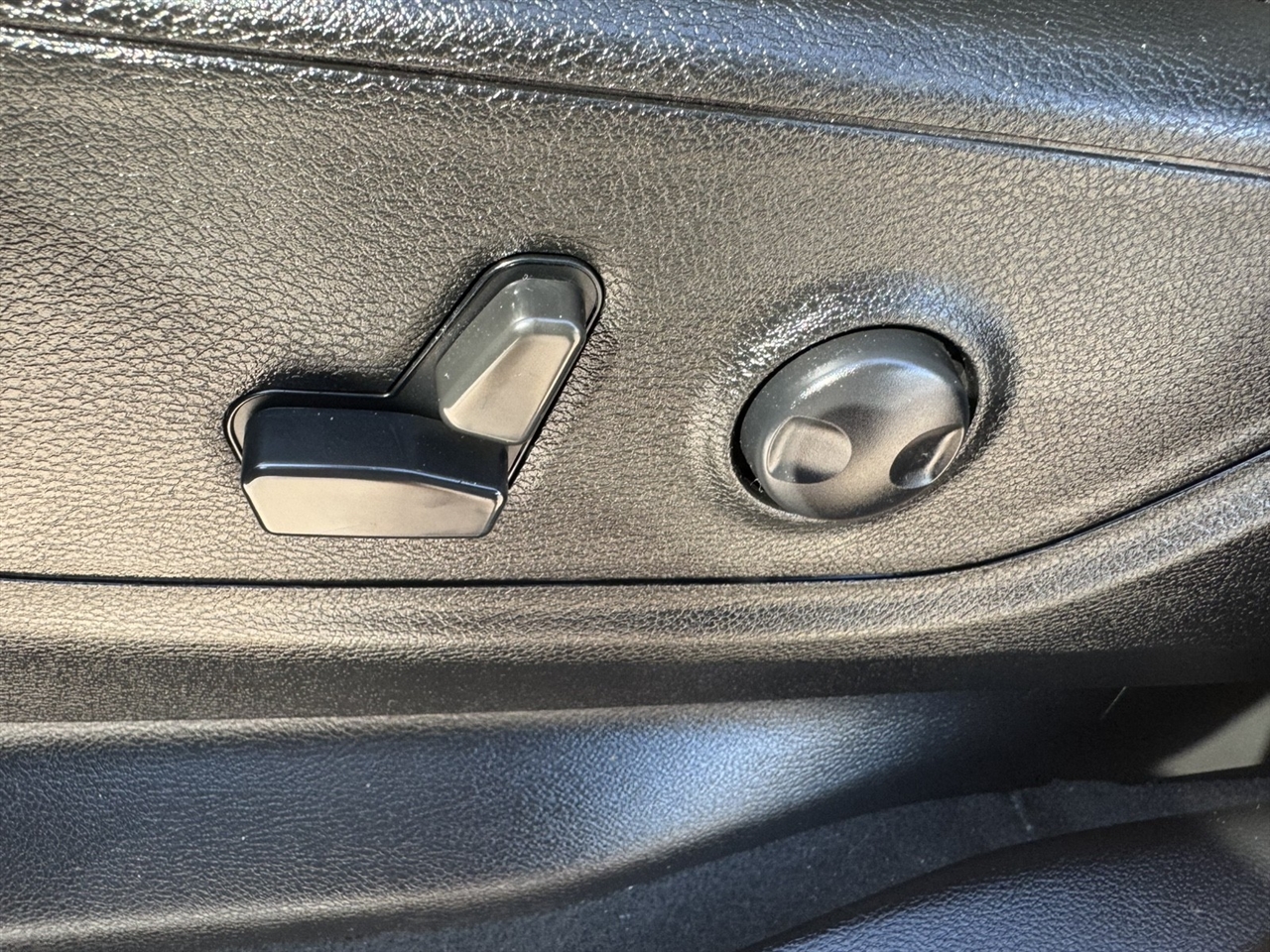 RAM 1500 Big Horn Crew Cab SWB 4WD 2022 RAM 1500 Big Horn Crew Cab SWB 4WD 2022