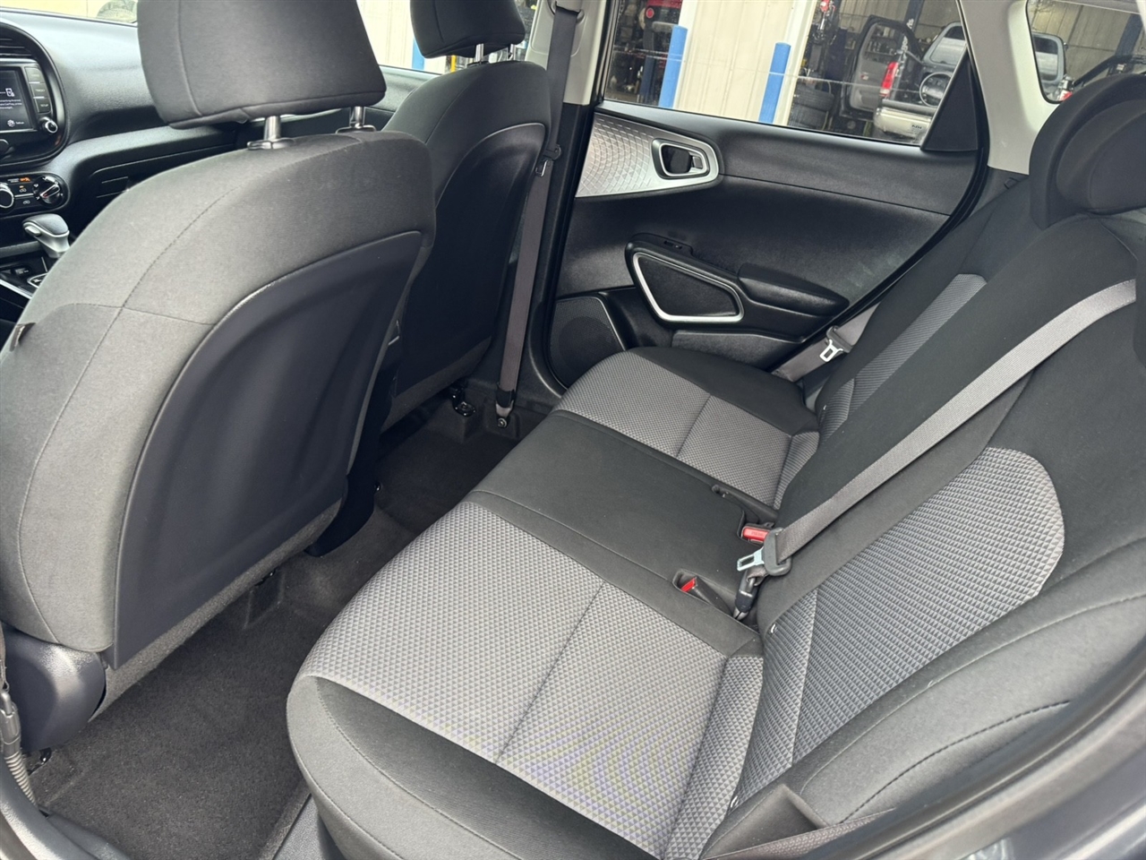 Kia Soul LX CVT 2023 Kia Soul LX CVT 2023