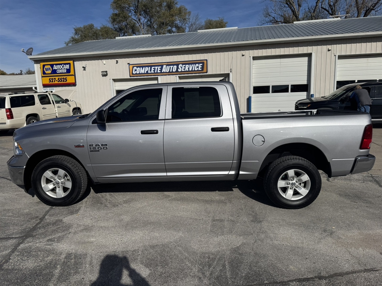 2024 RAM 1500 Classic Tradesman Crew Cab SWB 4WD