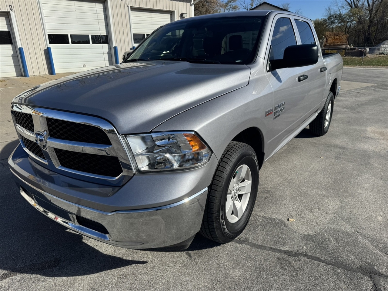 2024 RAM Ram 1500 Classic Tradesman's photo