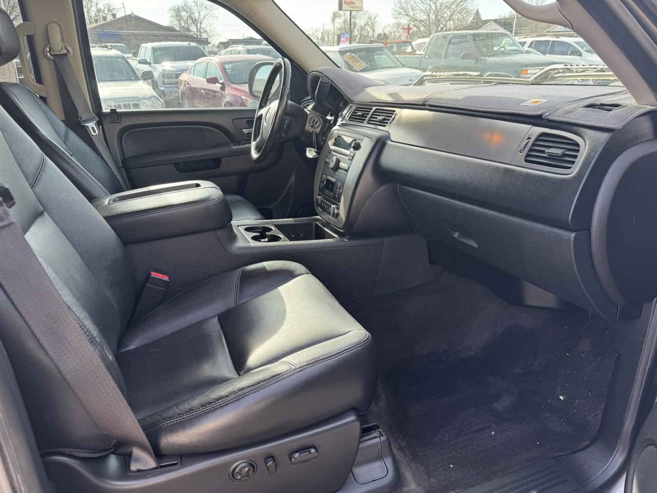 Chevrolet Silverado 1500 LTZ Crew Cab 4WD 2013