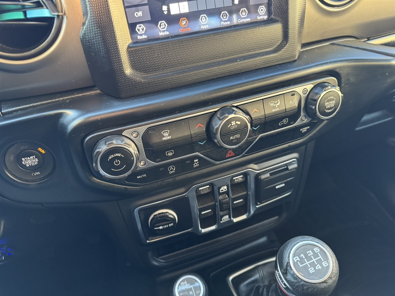 Jeep Wrangler Unlimited Sport 2019