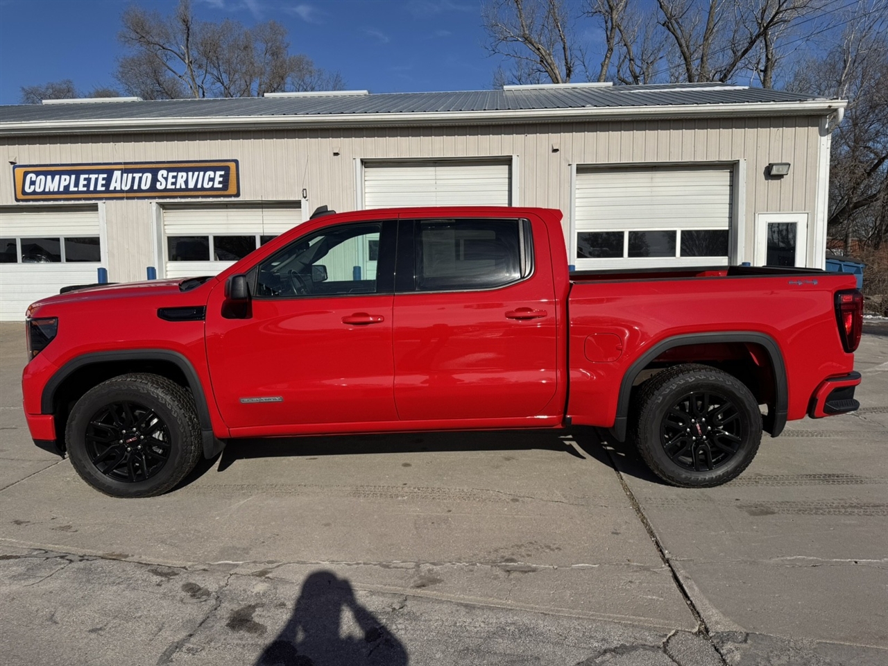 2022 GMC Sierra 1500 Elevation Crew Cab 4WD
