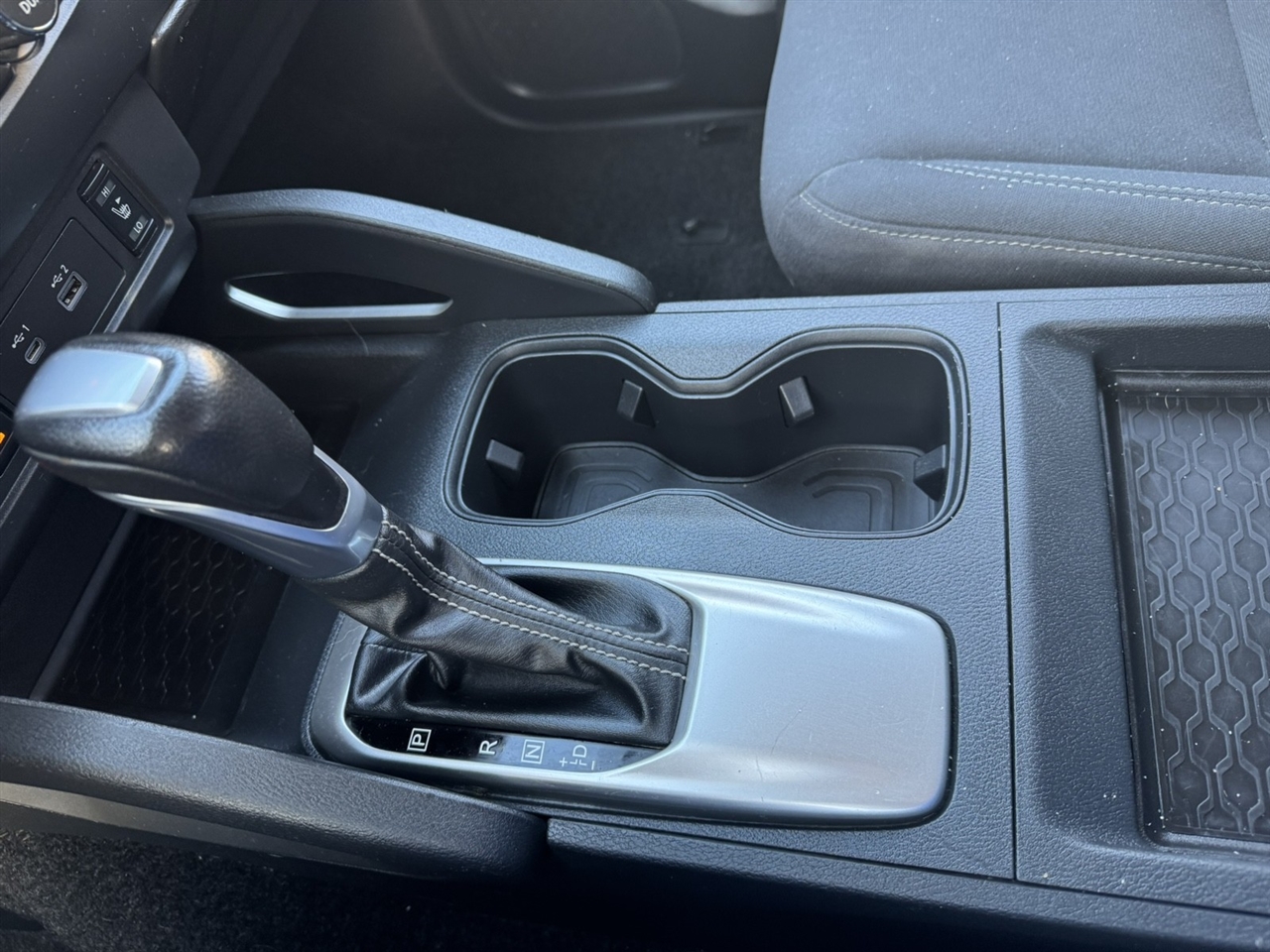 Nissan Frontier SV Crew Cab 4WD 2022