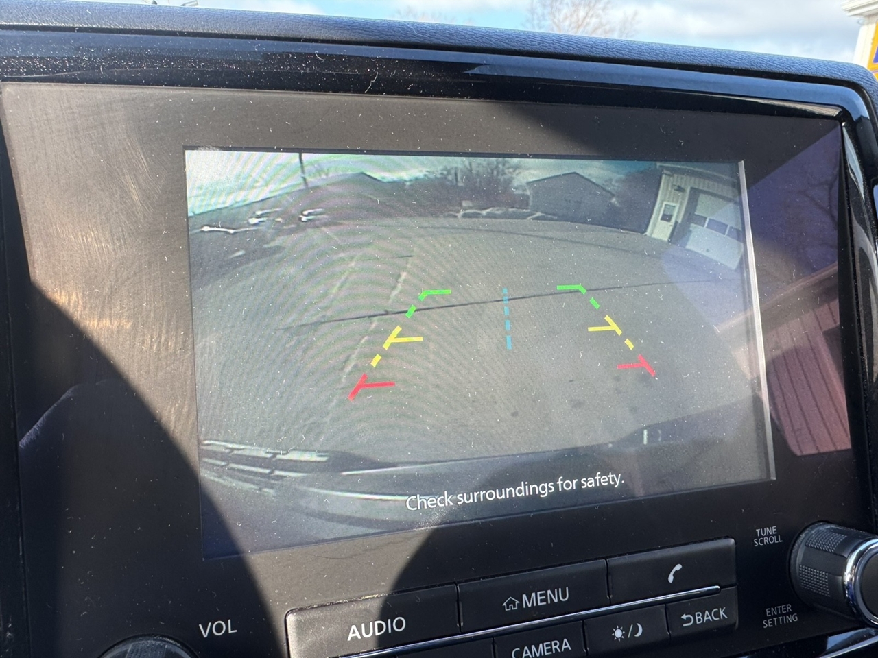 Nissan Frontier SV Crew Cab 4WD 2022