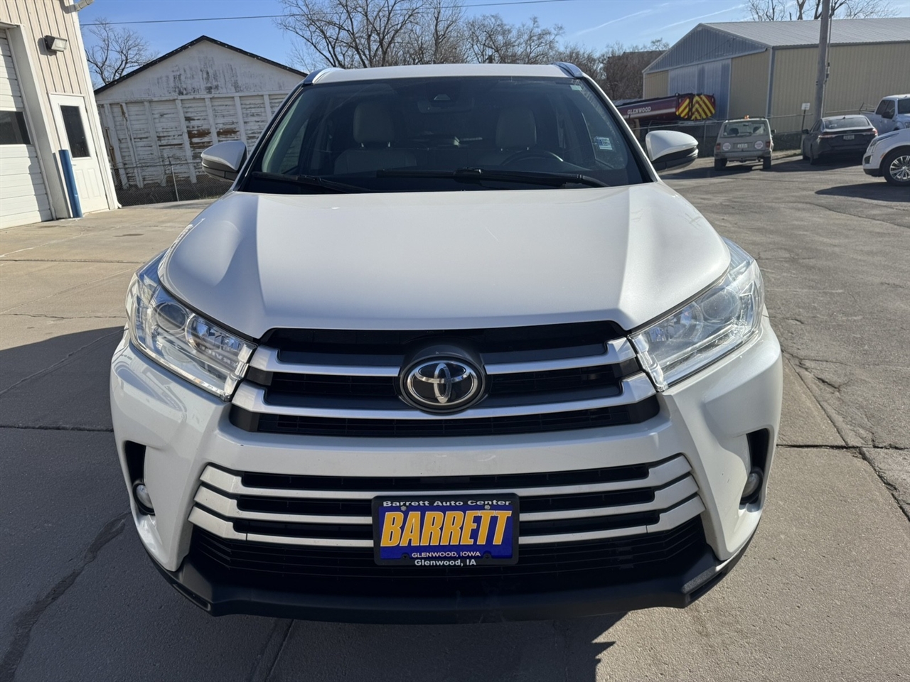Toyota Highlander XLE FWD V6 2019