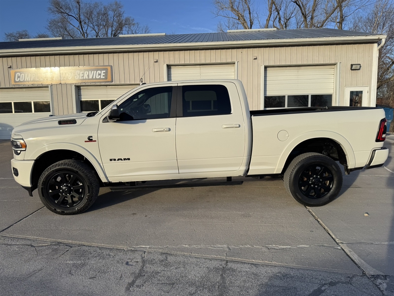 RAM 2500 Laramie Crew Cab SWB 4WD 2021