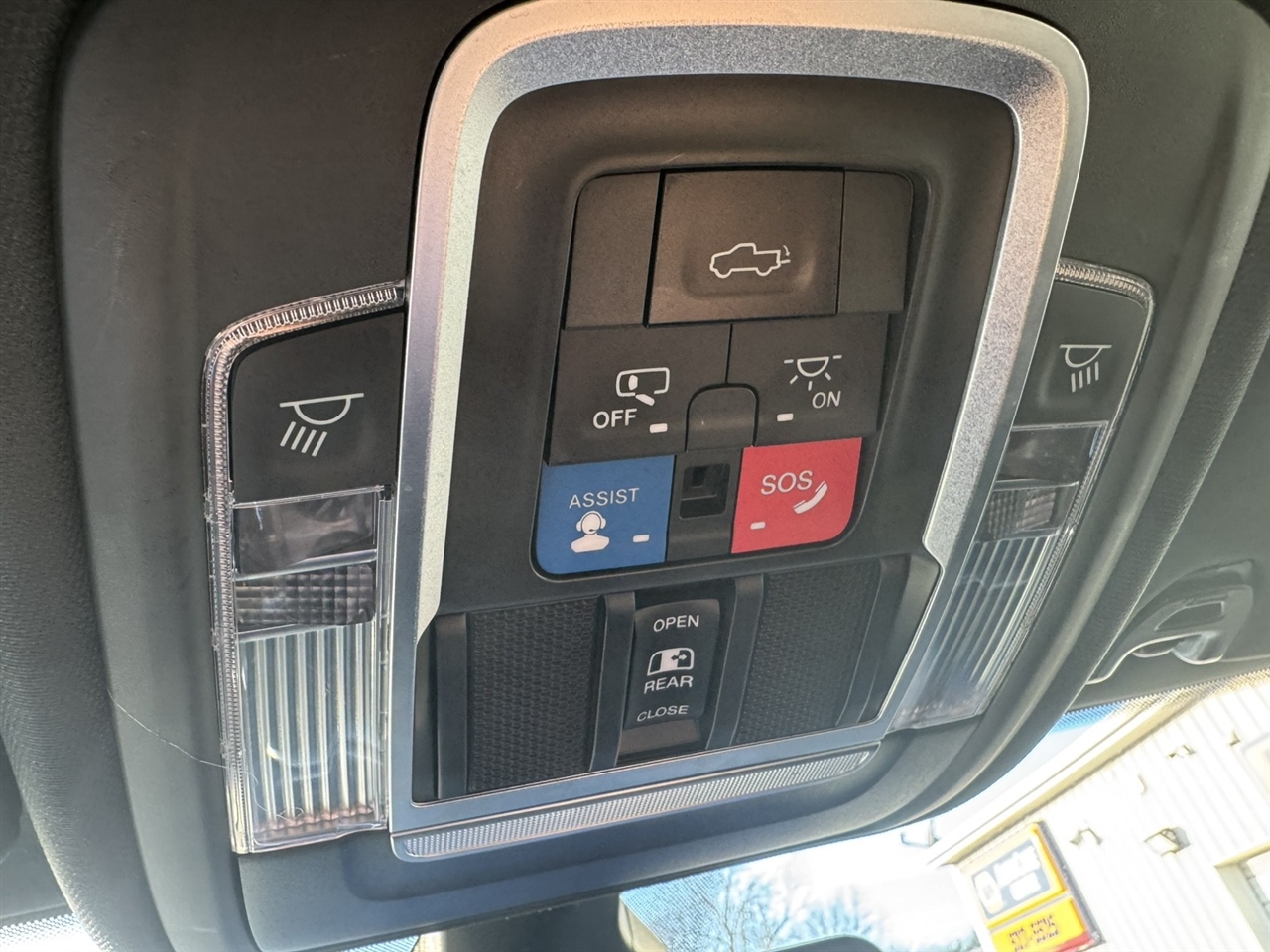 RAM 2500 Laramie Crew Cab SWB 4WD 2021