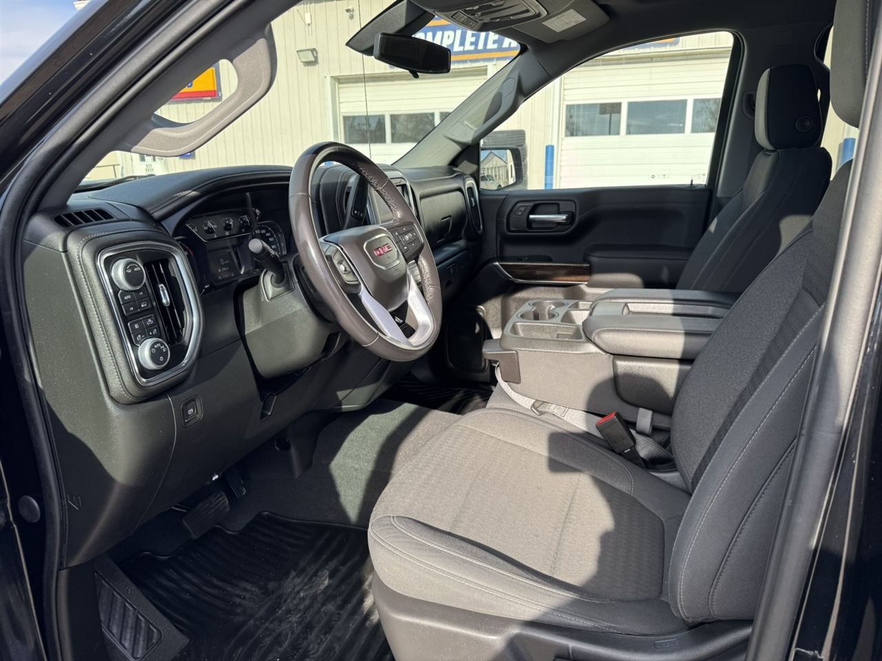 GMC Sierra 1500 Elevation Crew Cab 4WD 2020