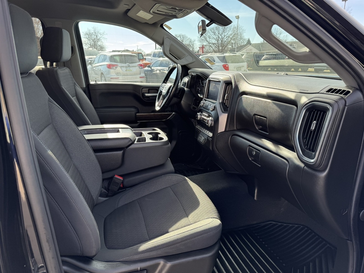 GMC Sierra 1500 Elevation Crew Cab 4WD 2020