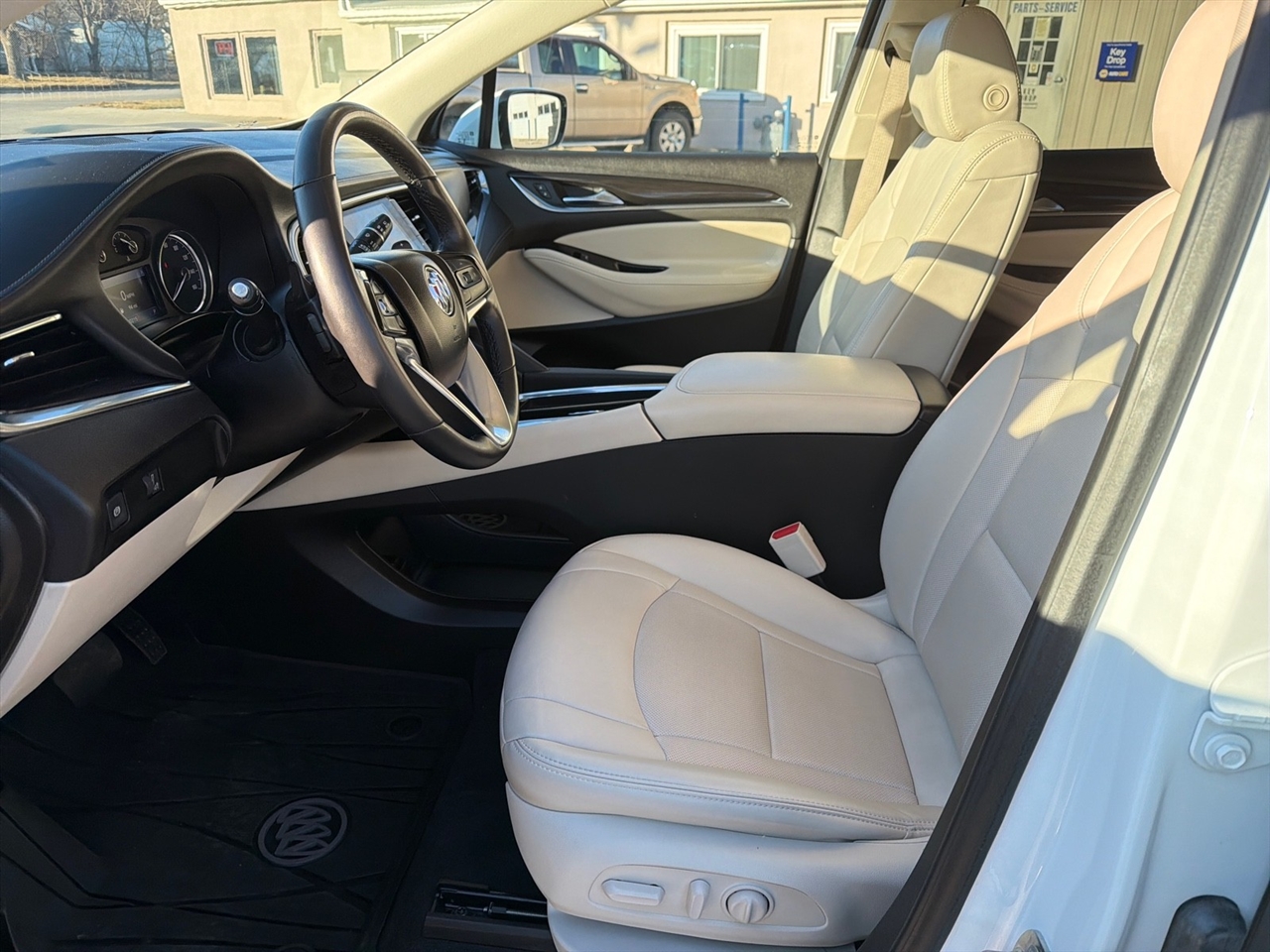 Buick Enclave Essence AWD 2023