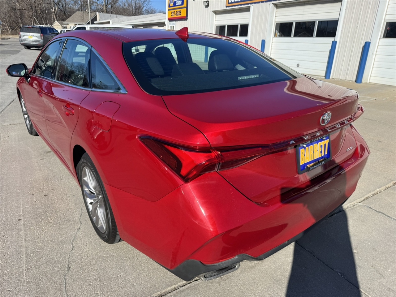 Toyota Avalon XLE 2021