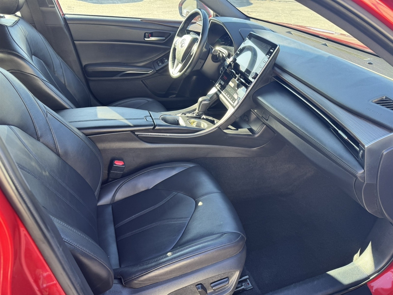 Toyota Avalon XLE 2021