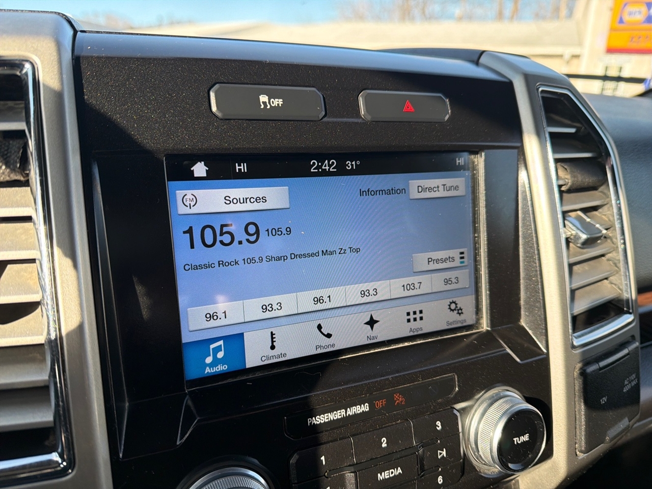 Ford F-150 Lariat SuperCrew 5.5-ft. Bed 4WD 2016