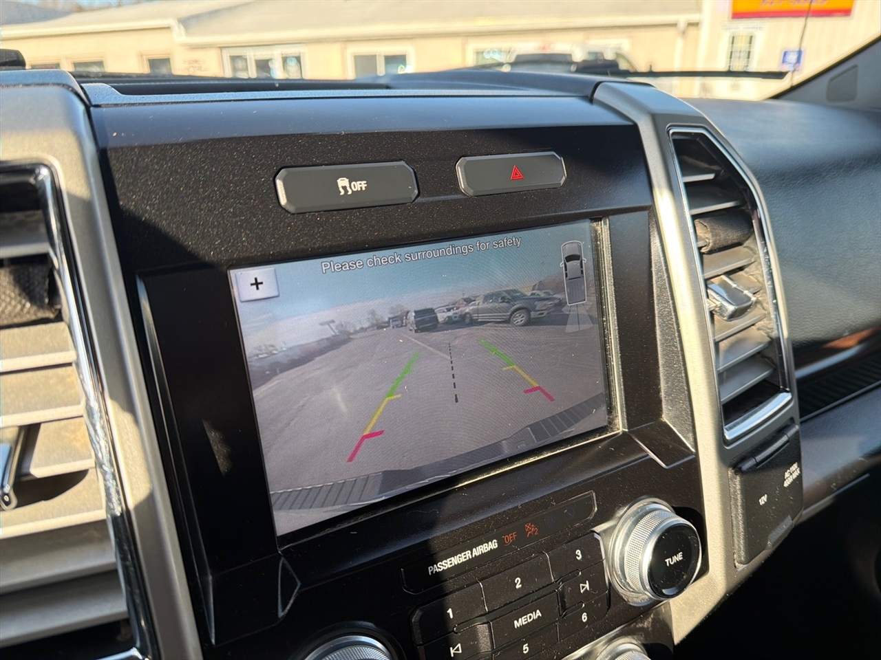 Ford F-150 Lariat SuperCrew 5.5-ft. Bed 4WD 2016