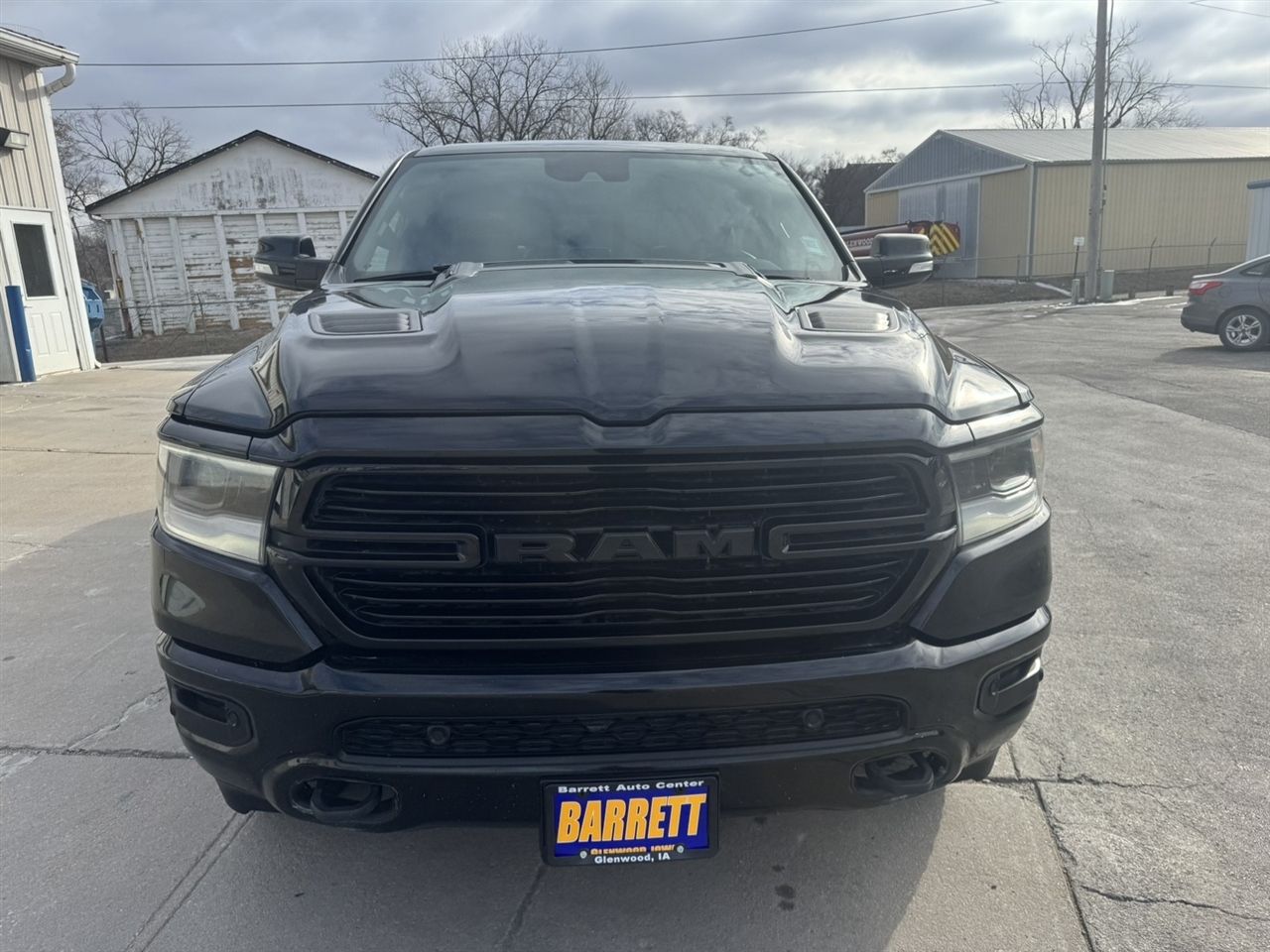 RAM 1500 Laramie Crew Cab SWB 4WD 2021