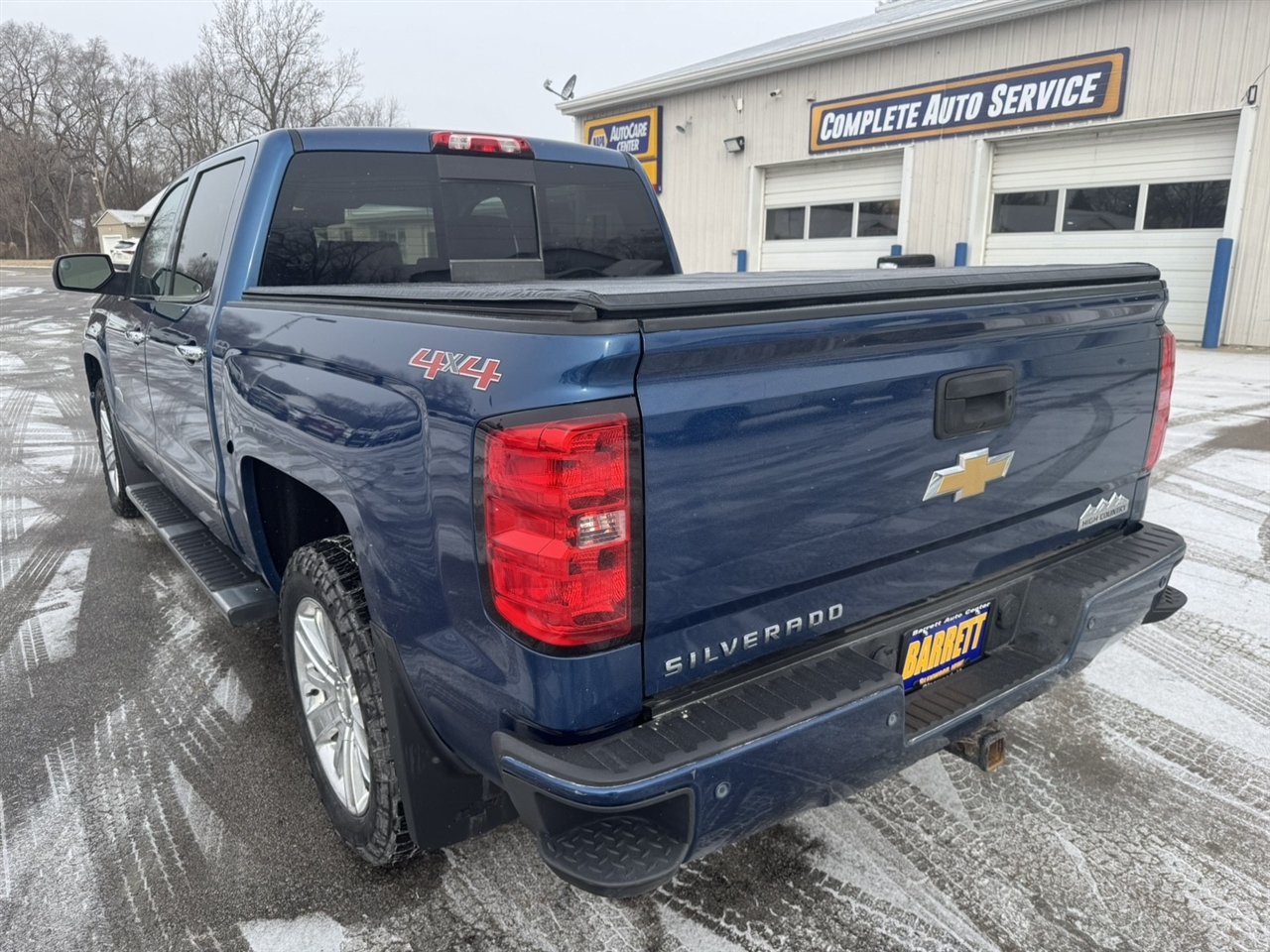 Chevrolet Silverado 1500 High Country Crew Cab 4WD 2015