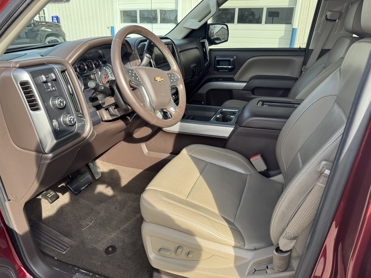 Chevrolet Silverado 1500 LTZ Crew Cab 4WD 2016