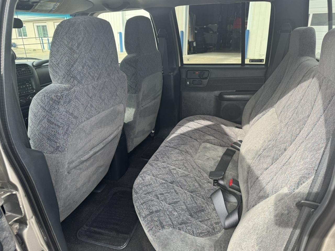 Chevrolet S10 Pickup LS Crew Cab 4WD 2002